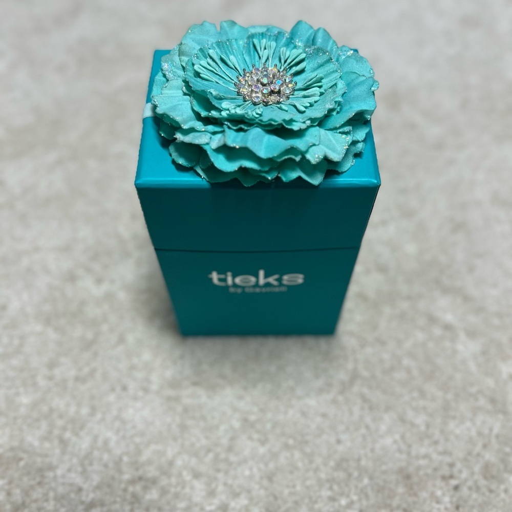 Pre-loved Tieks by Gavrielli size 9 in Taupe